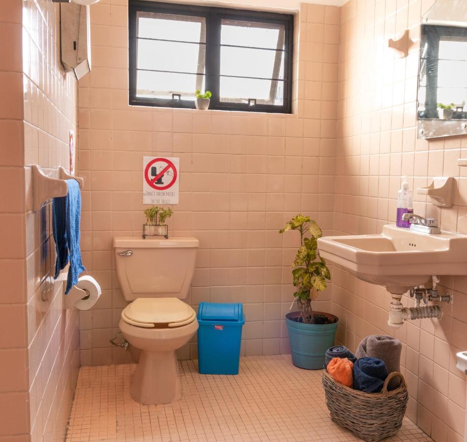 Hostal Casa Colores Adults Only กัวดาลาฮารา ภายนอก รูปภาพ