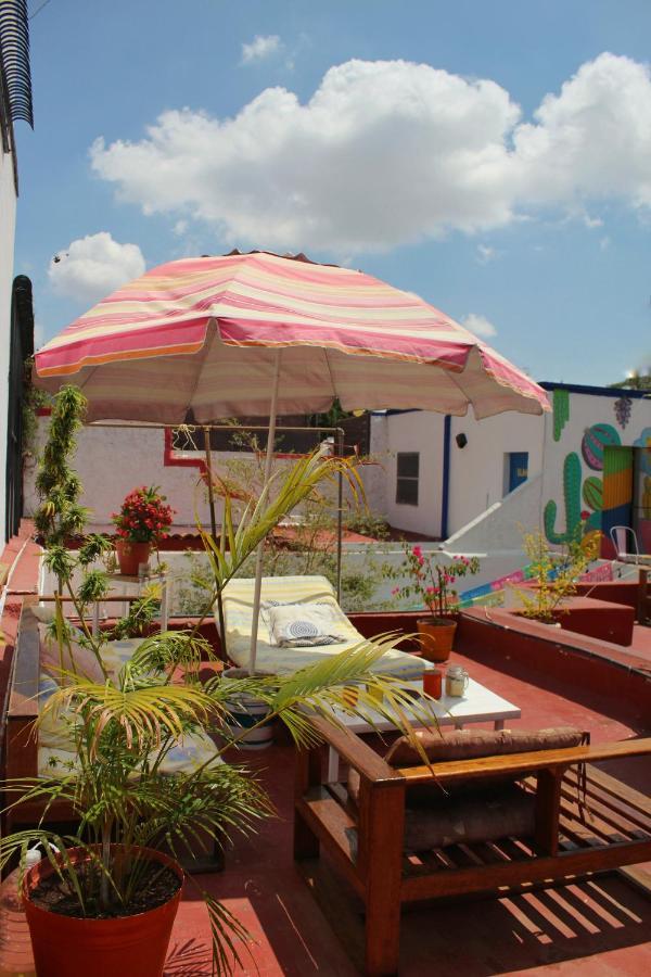 Hostal Casa Colores Adults Only กัวดาลาฮารา ภายนอก รูปภาพ